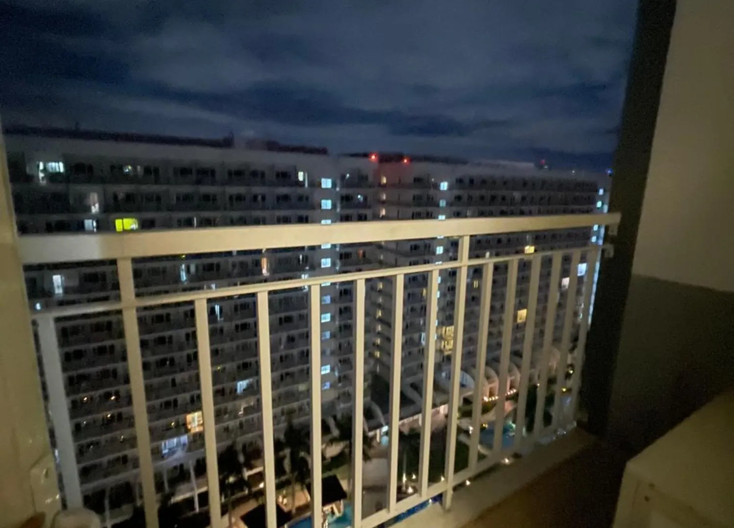 2Bedroom With 2Balcony With Pool View 1633-34 Manila Appartamento