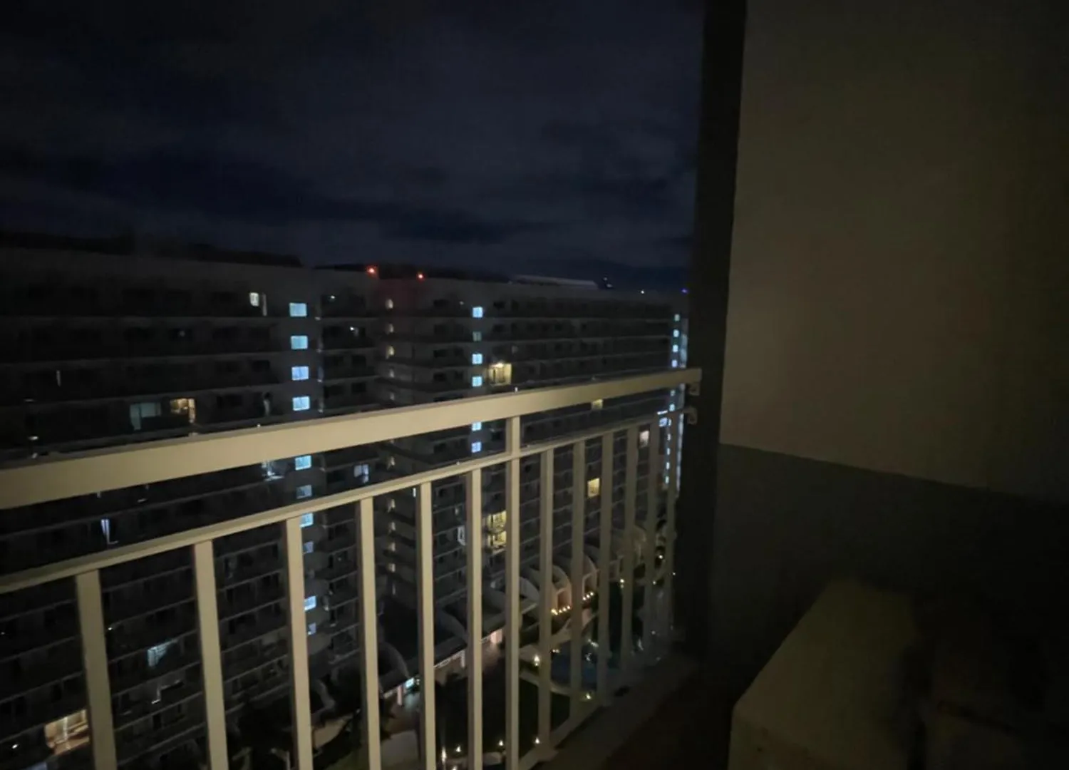 2Bedroom With 2Balcony With Pool View 1633-34 Manila Appartamento