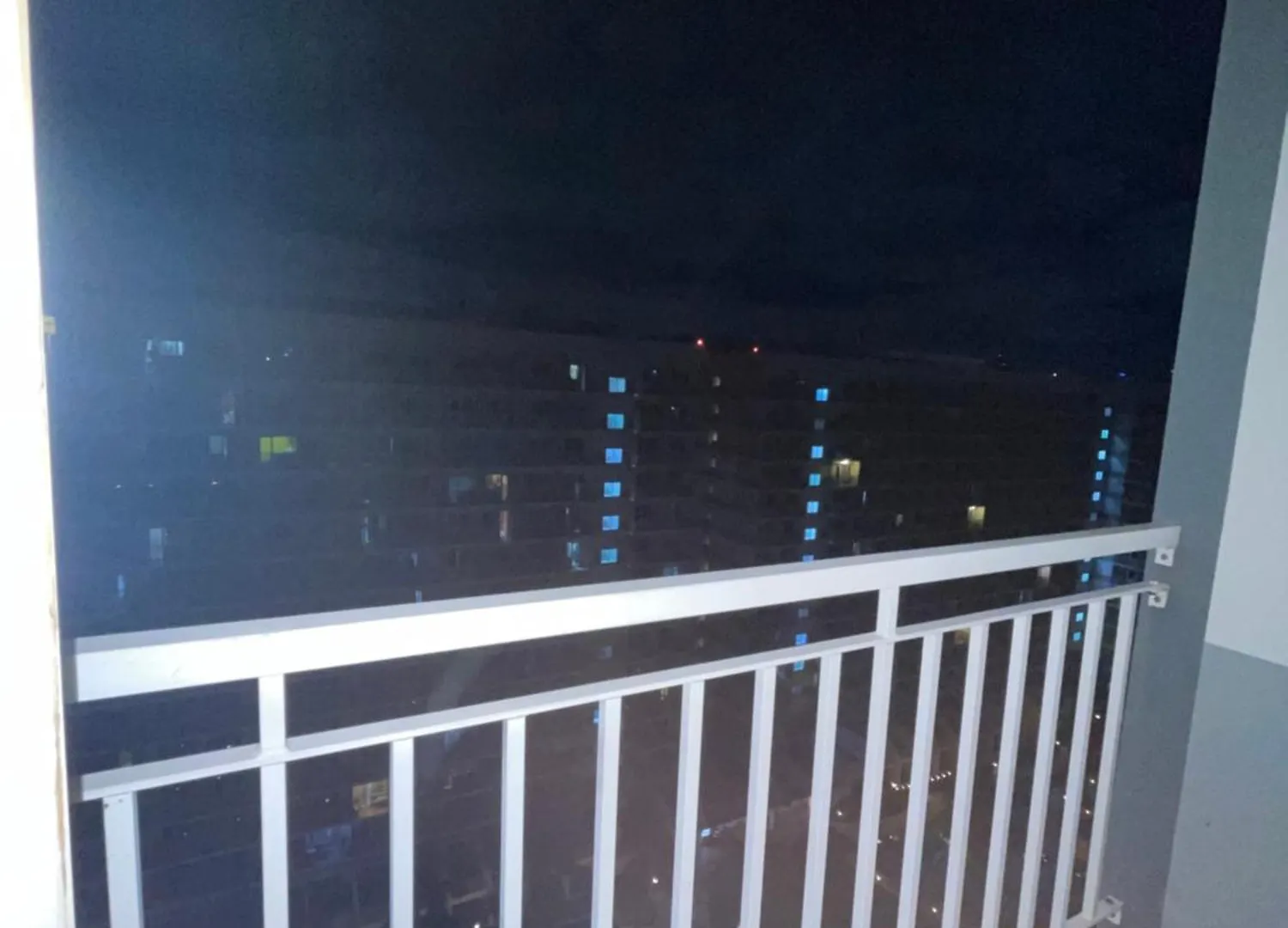 2Bedroom With 2Balcony With Pool View 1633-34 Manila Philippines