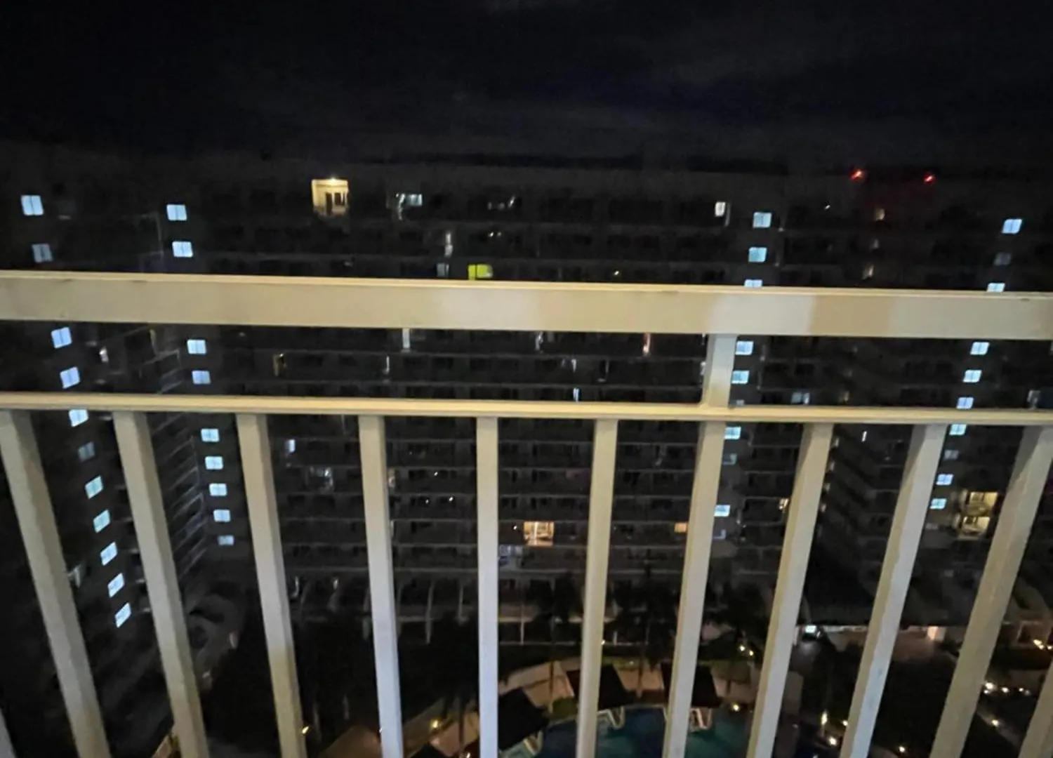 2Bedroom With 2Balcony With Pool View 1633-34 Manila