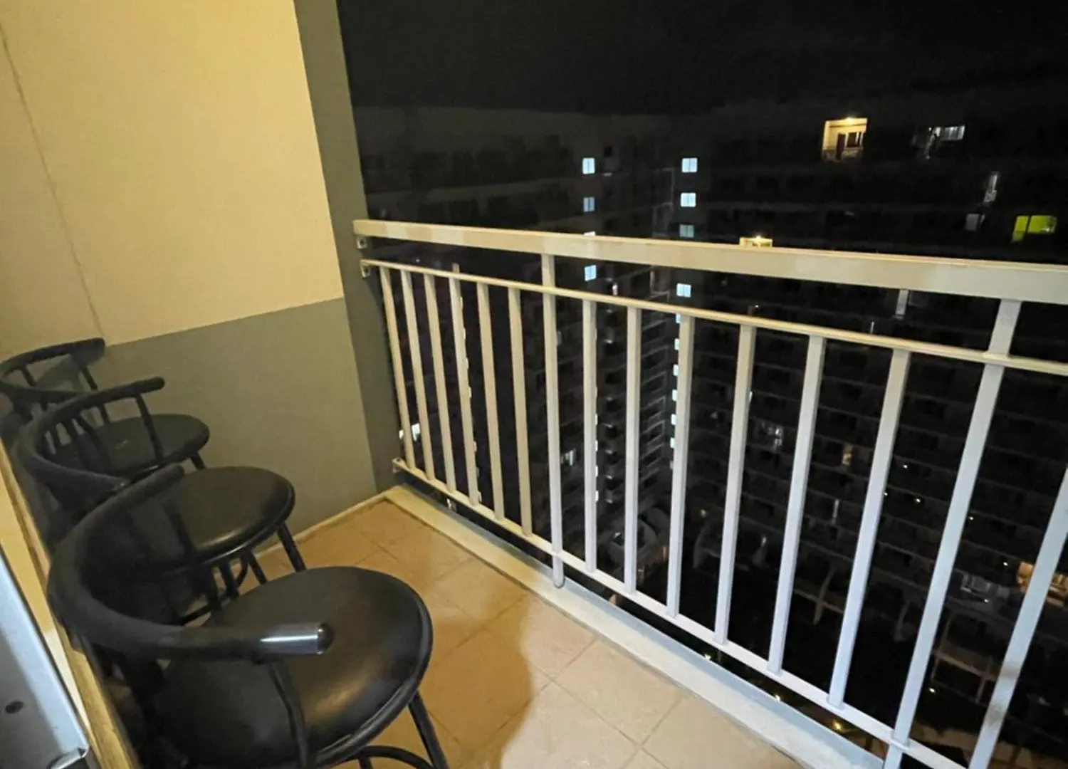 2Bedroom With 2Balcony With Pool View 1633-34 Manila